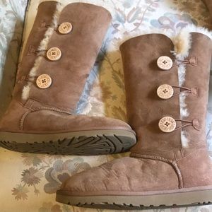 UGG Australia Chestnut Bailey Three Button Boots